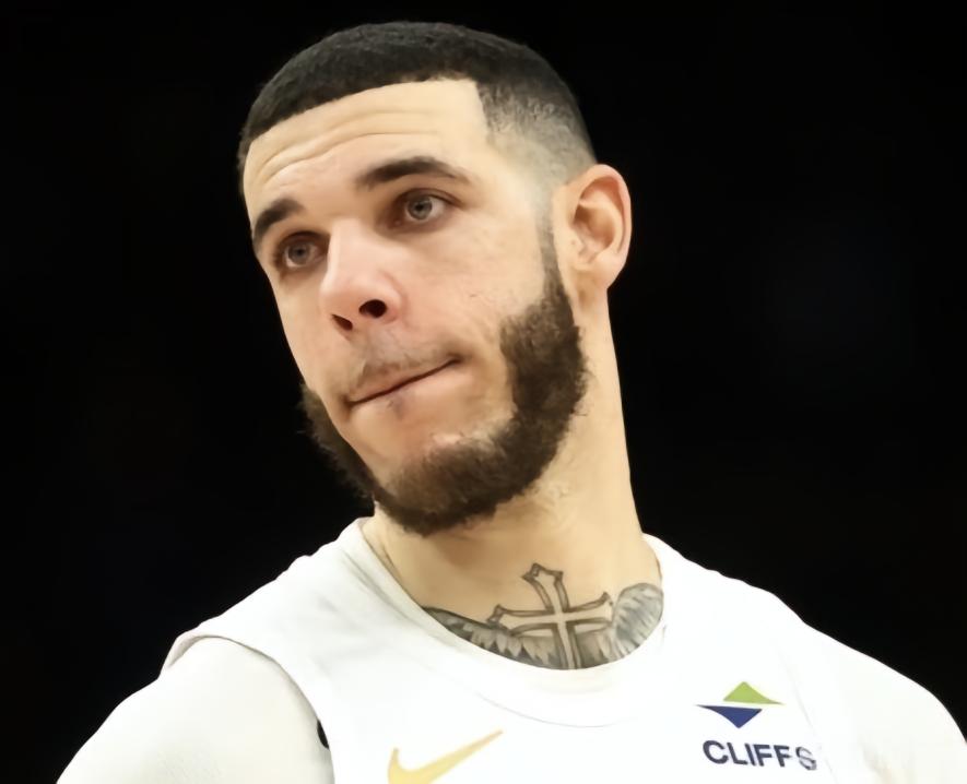 即将退役？朗佐-鲍尔：我怎么不知道？NBA赛季是很漫长的
